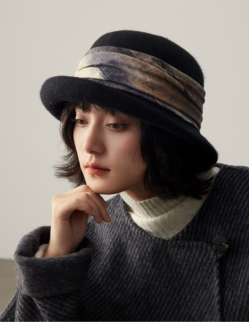 Wool Cloche Hat for Women - With Vintage Silk Band - OESLO