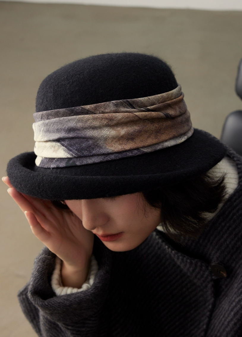 Wool Cloche Hat for Women - With Vintage Silk Band - OESLO