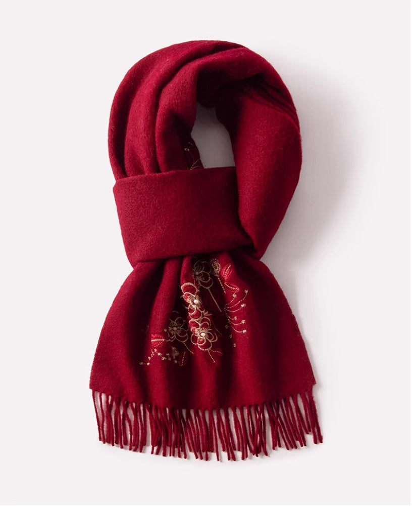 Wool Scarf Women – With Exquisite Floral Embroidery - OESLO