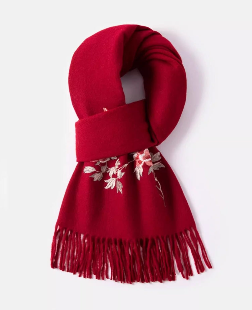 Wool Scarf Women – With Exquisite Floral Embroidery - OESLO