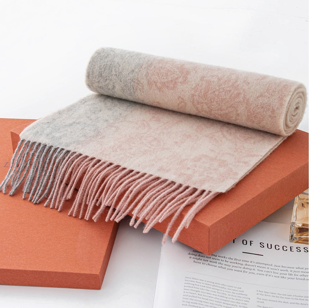 Men's and women's autumn and winter jacquard wool scarves, warm color matching thickened wool versatile scarves