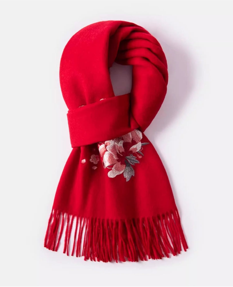 Wool Scarf Women – With Exquisite Floral Embroidery - OESLO