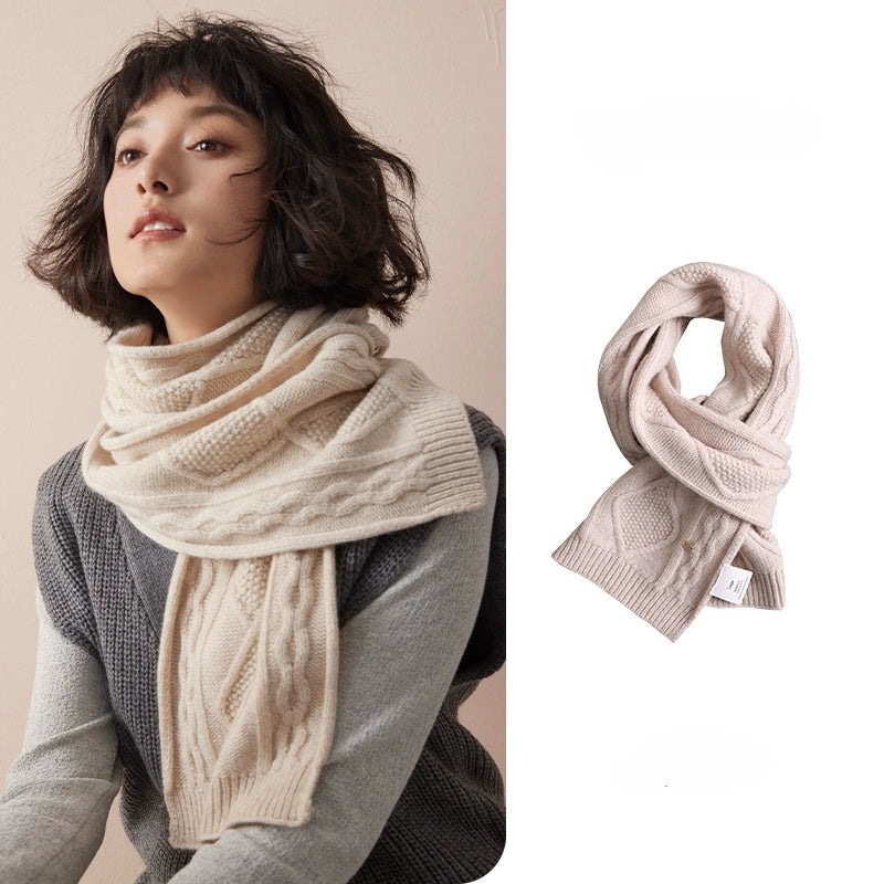 Wool Diamond Cable Knit Scarf – Vintage Texture & Timeless | Multiple Colors OESLO