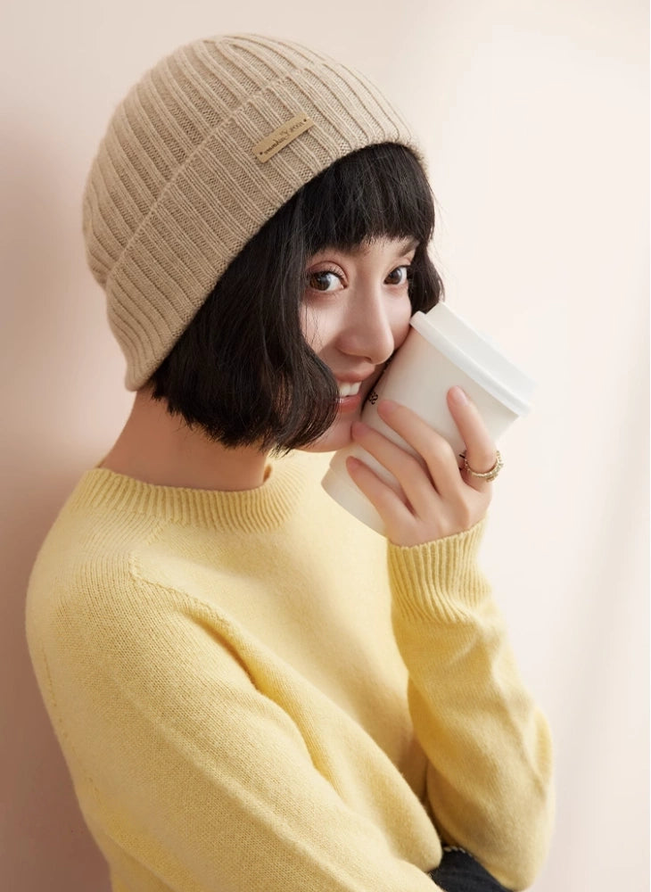 Unisex Cashmere Ribbed Beanie – Stylish & Versatile | Multiple Colors - OESLO
