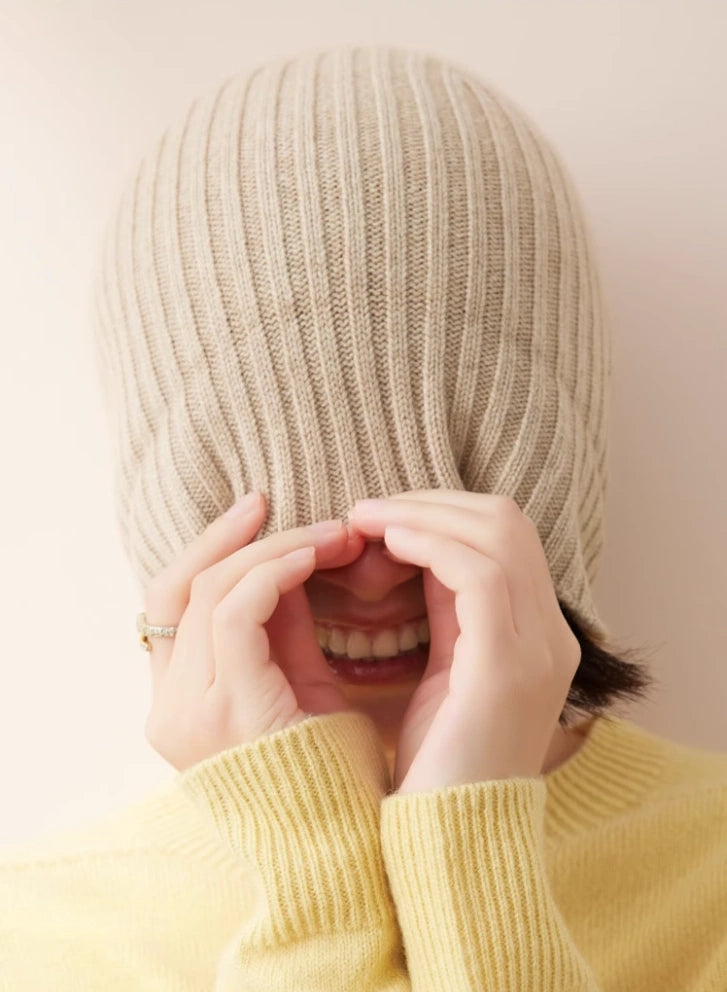 Unisex Cashmere Ribbed Beanie – Stylish & Versatile | Multiple Colors - OESLO