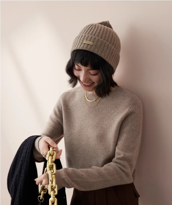 Unisex Cashmere Ribbed Beanie – Stylish & Versatile | Multiple Colors - OESLO