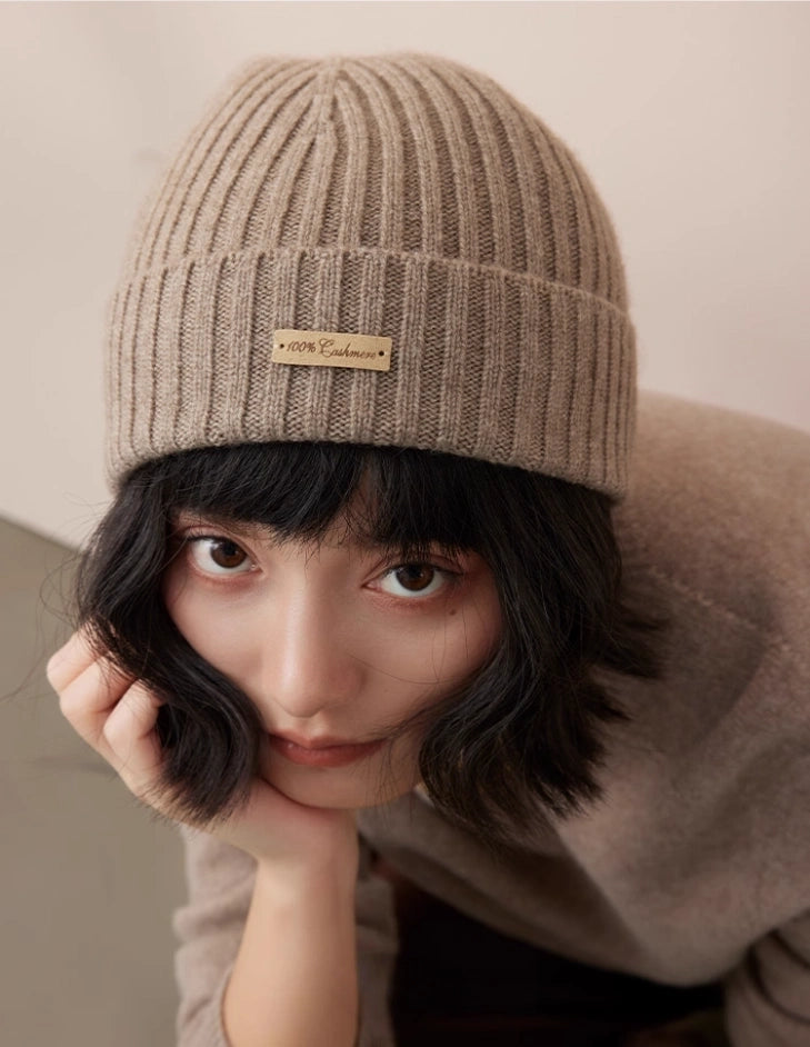 Unisex Cashmere Ribbed Beanie – Stylish & Versatile | Multiple Colors