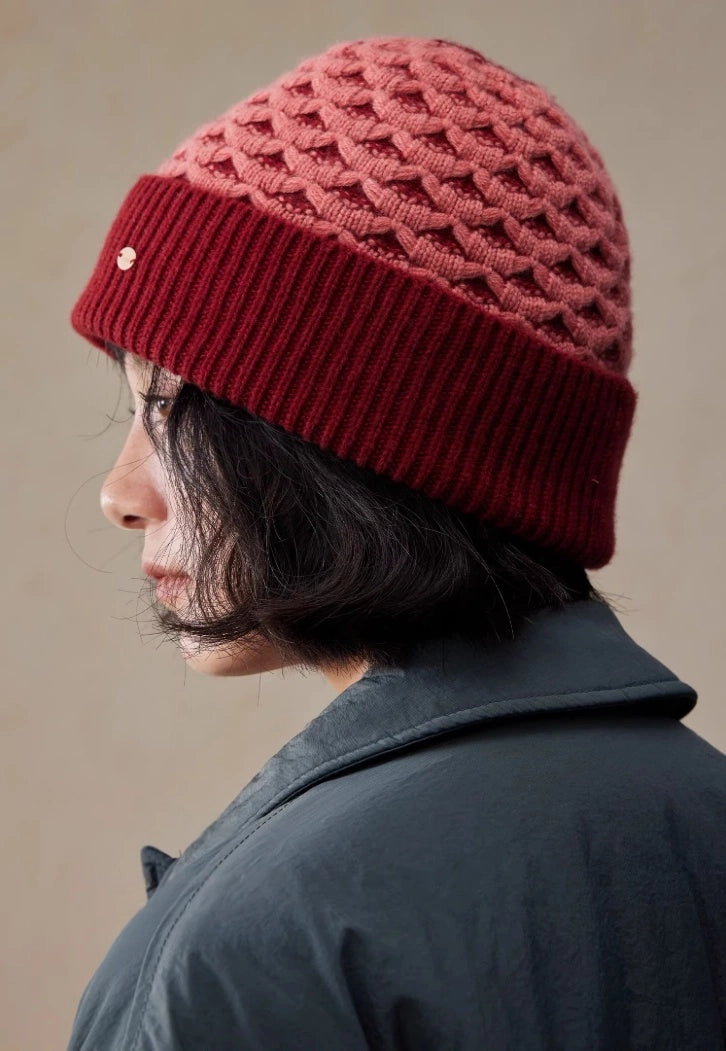 Luxury Wool Beanie – Rib Knit Winter Hat in Berry Red & Light Khaki - OESLO