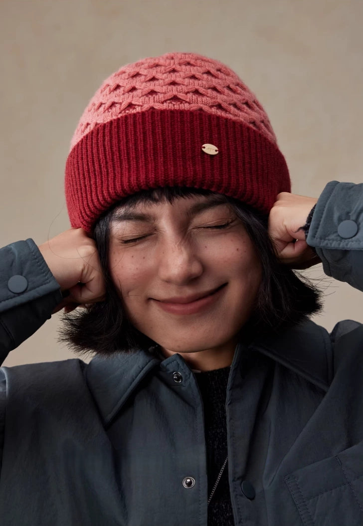 Luxury Wool Beanie – Rib Knit Winter Hat in Berry Red & Light Khaki - OESLO