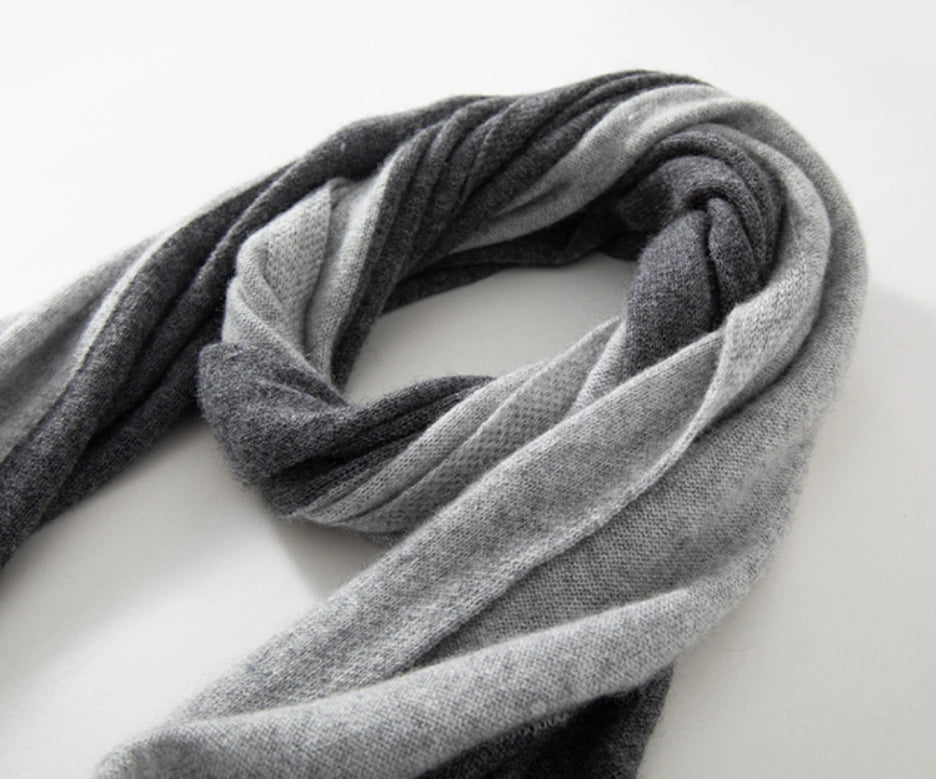 Colorblock Cashmere Scarf – Soft, Warm & Minimalist Style | Multiple Colors OESLO