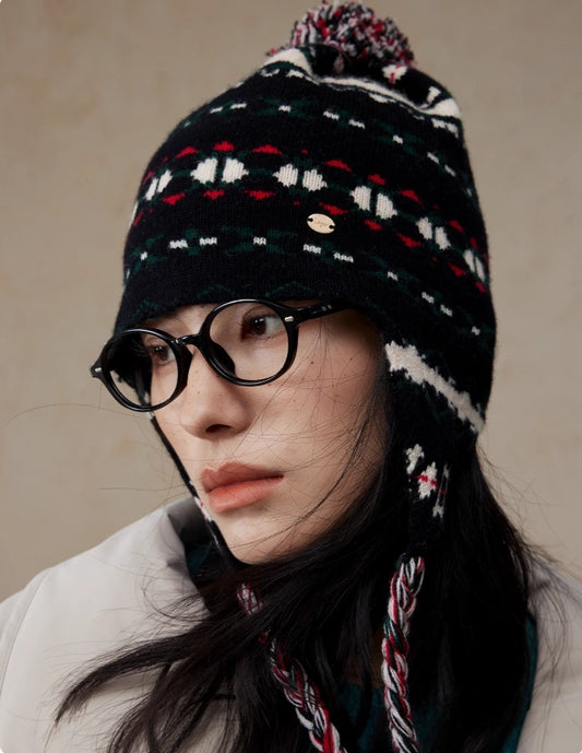 Fair Isle Wool Earflap Beanie – Vintage-Inspired Winter Knit Hat