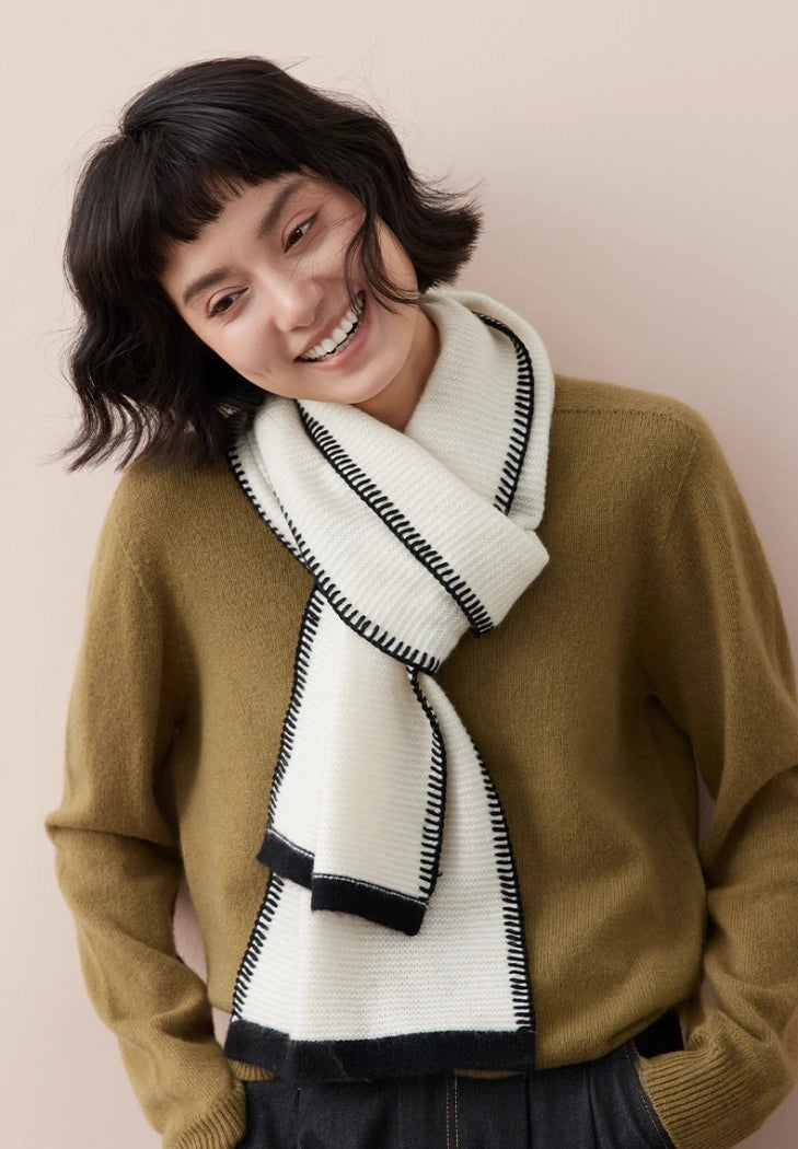 Cashmere Scarf – Minimalist Contrast Edge Design | Black & Ivory - OESLO