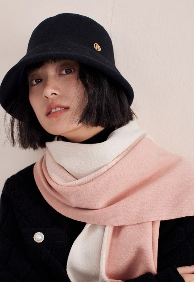 Minimalist Wool Bucket Hat – Wool Fuzzy Winter Hat for Women - OESLO