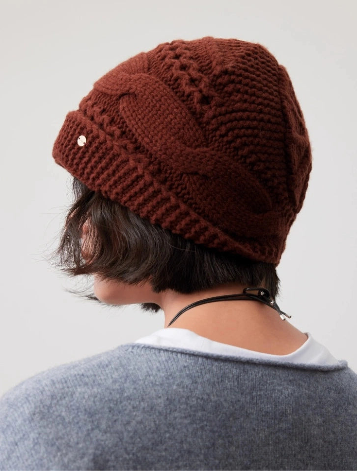 Wool Cable Knit Beanie – Timeless Vintage Warmth | Multiple Colors OESLO