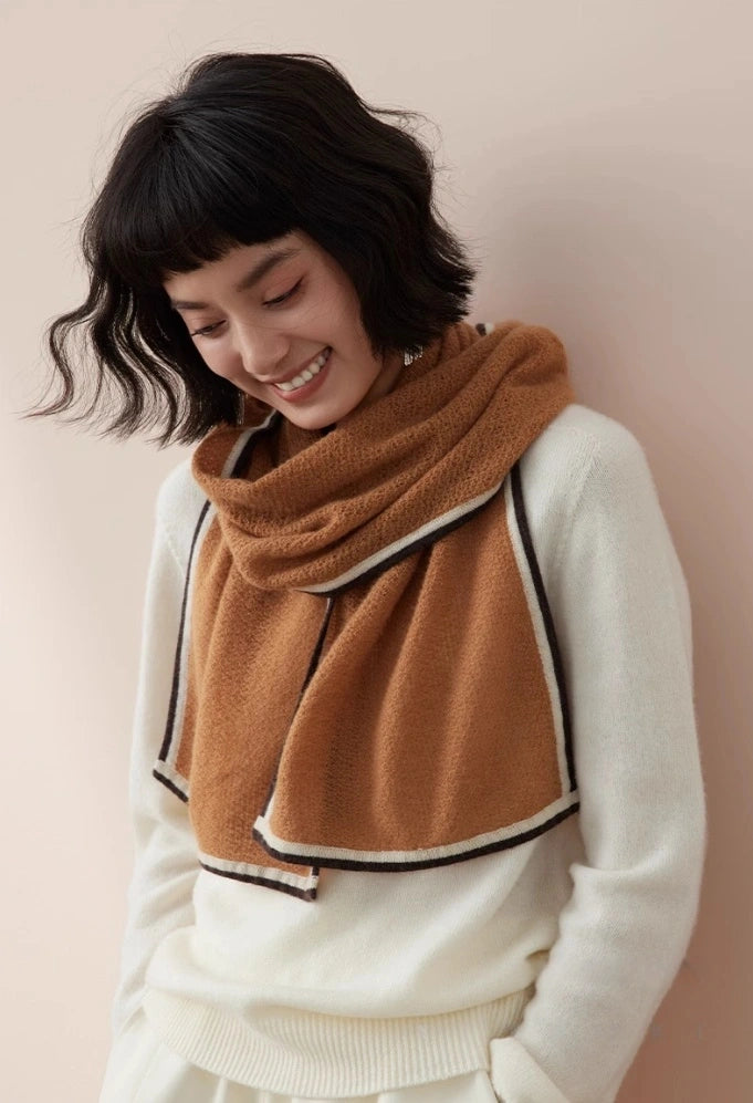 Soft Cashmere Scarf – Contrast Edge Design | Multiple Colors OESLO