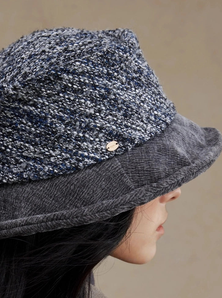 Tweed Winter Bucket Hat – Unisex Vintage Style