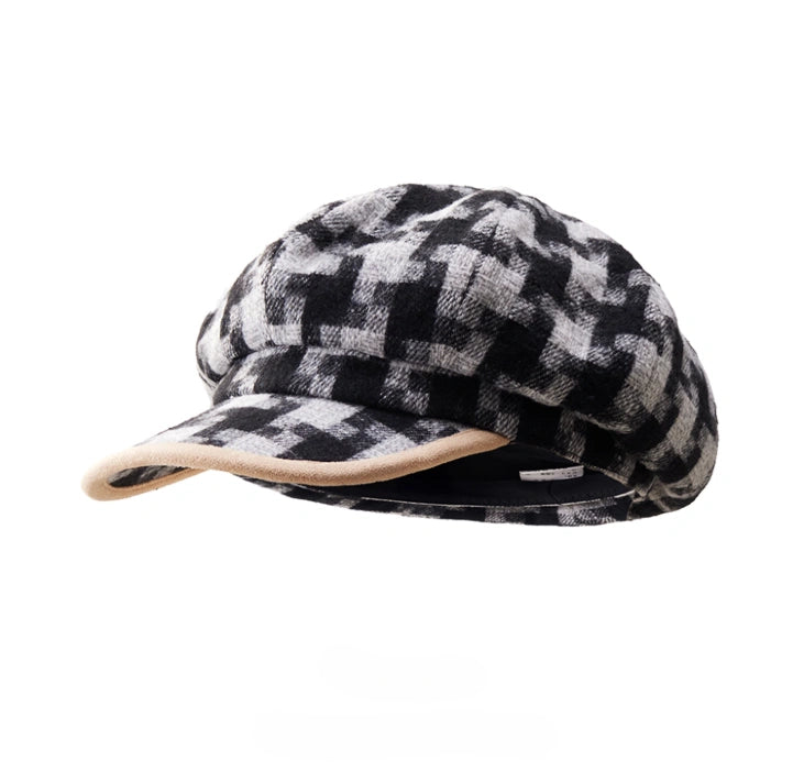 Vintage Houndstooth Beret for Women – Winter Style | Multiple Colors OESLO