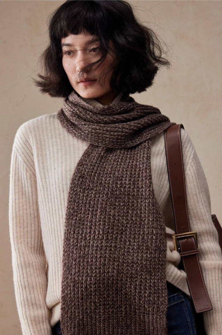 Minimalist Knit Winter Scarf for Women | Soft Wool Blend, Multiple Colors - OESLO