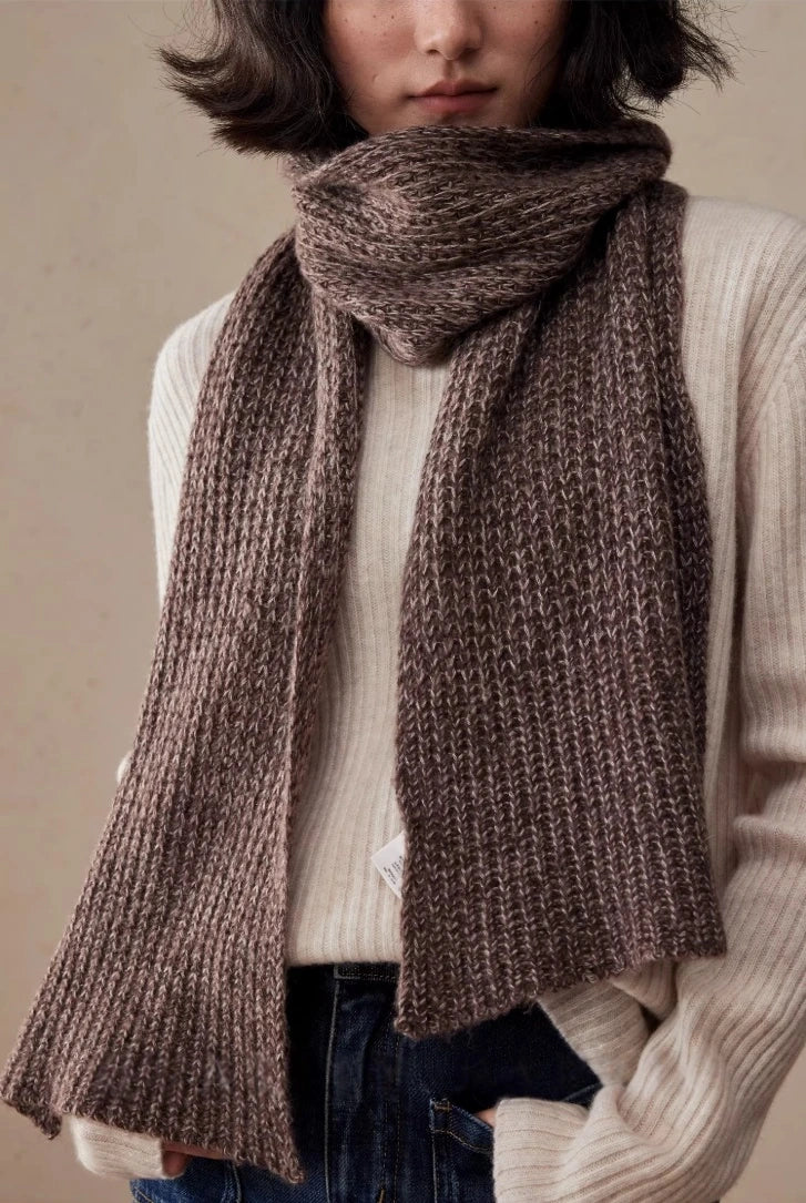 Minimalist Knit Winter Scarf for Women | Soft Wool Blend, Multiple Colors - OESLO