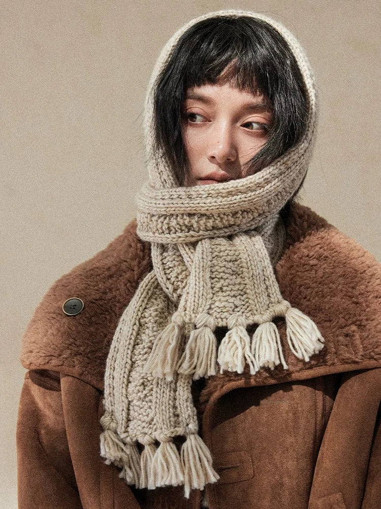 Vintage Cable Knit Skinny Winter Scarf in Cream & Red - OESLO