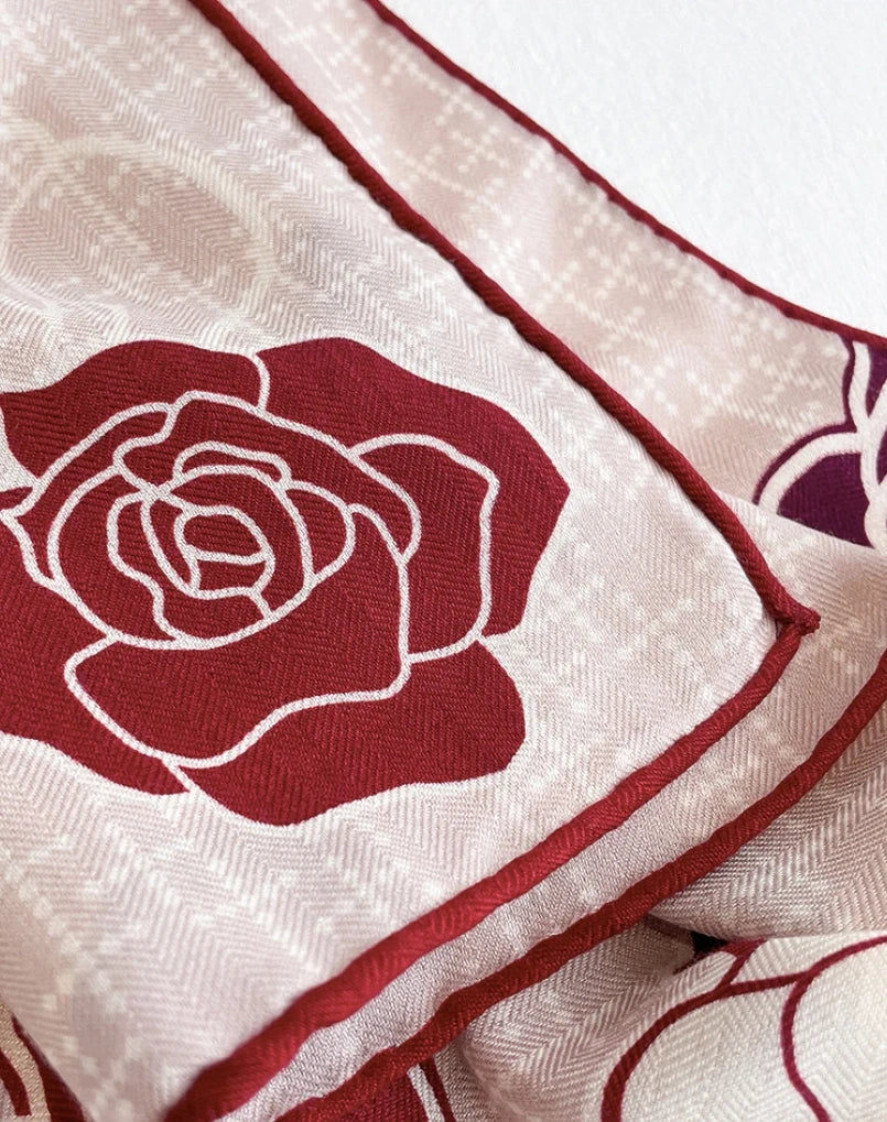 Opulent Red Floral Silk-Wool Scarf – Modern Classic