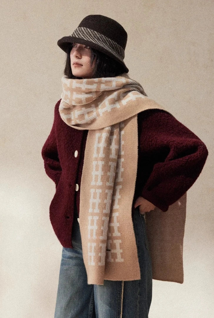 Heavyweight 100% Wool Jacquard Scarf | Gray & Camel Winter - OESLO
