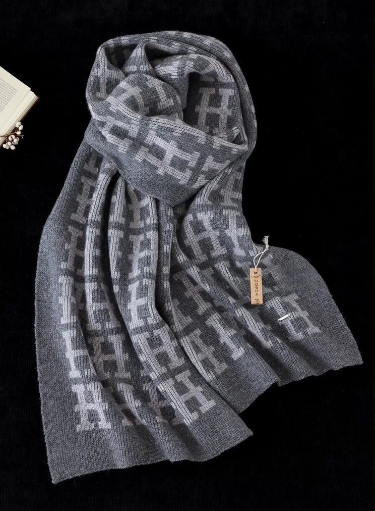 Heavyweight 100% Wool Jacquard Scarf | Gray & Camel Winter