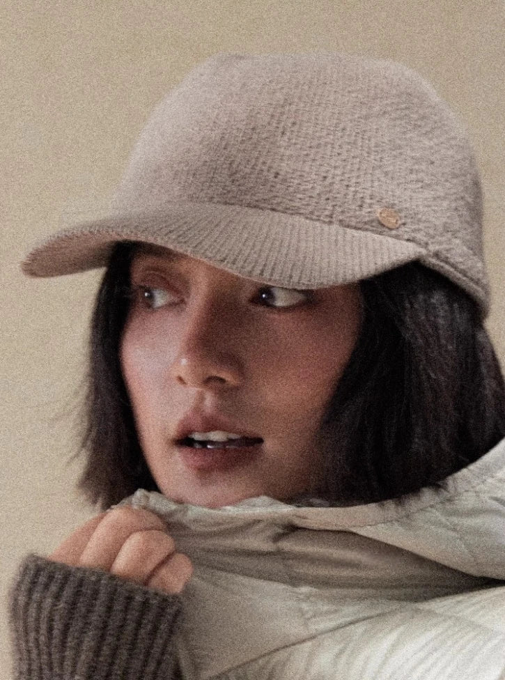 Knitted Baseball Cap for Women | Multiple Colors - OESLO