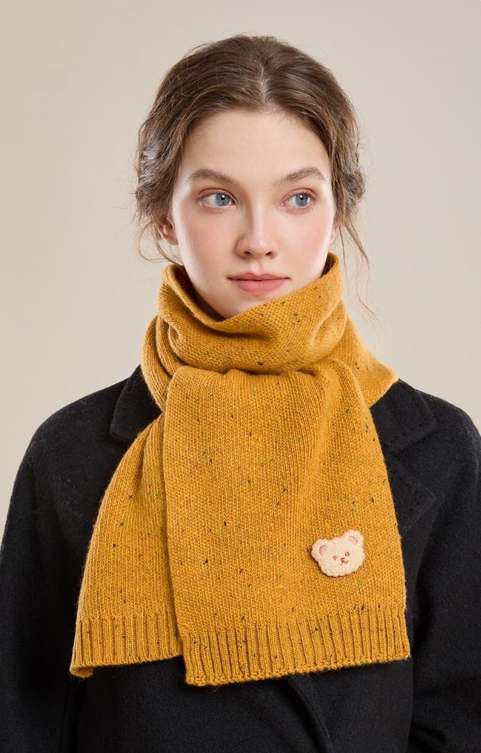 Knitted Scarf – With Cute Bear Patch - OESLO