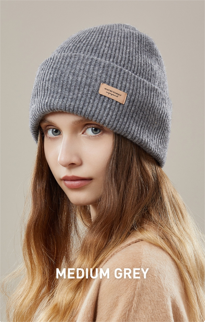 Wool Knit Beanie – Warm and Minimalist Winter Hat - OESLO