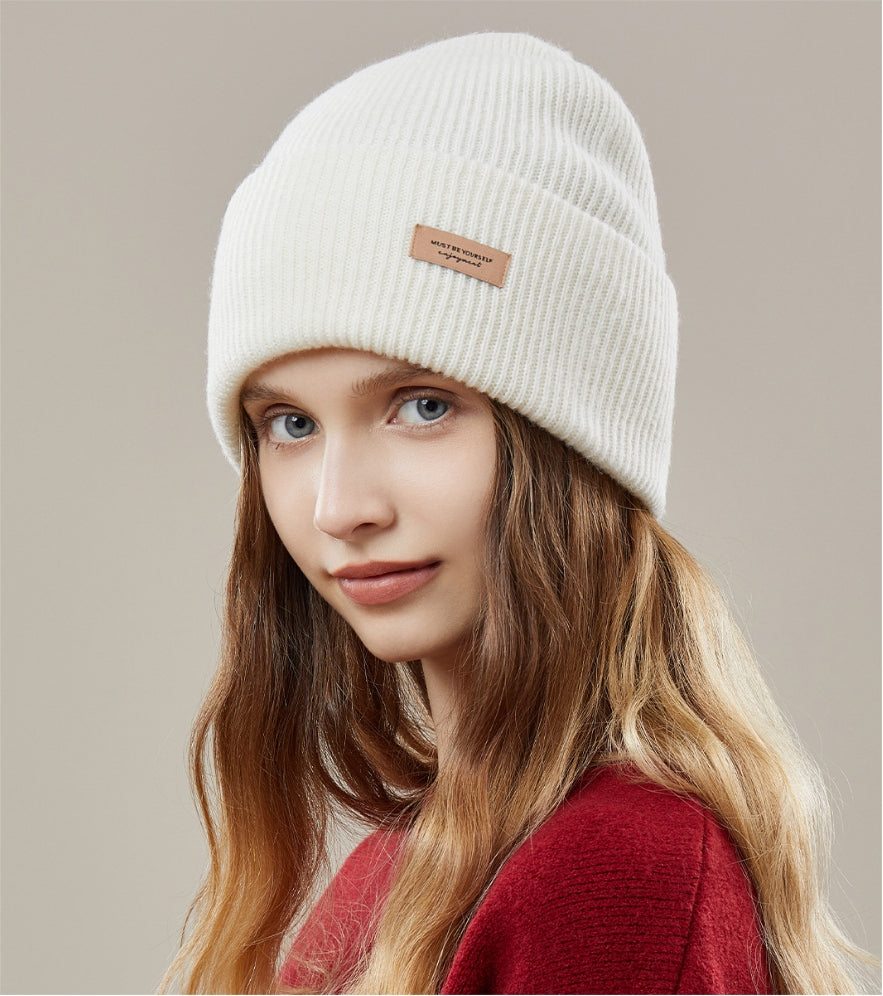 Wool Knit Beanie – Warm and Minimalist Winter Hat - OESLO