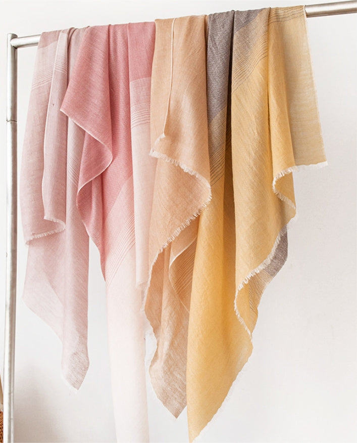 Soft Gradient Wool Scarf– 100% Fine Wool, Lightweight & Elegant - OESLO
