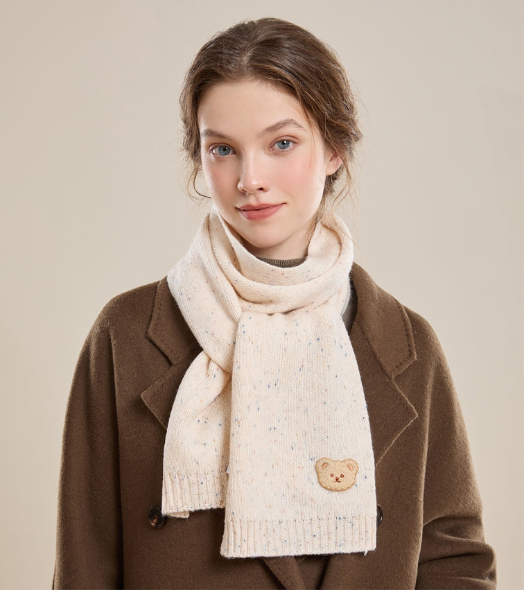 Knitted Scarf – With Cute Bear Patch - OESLO