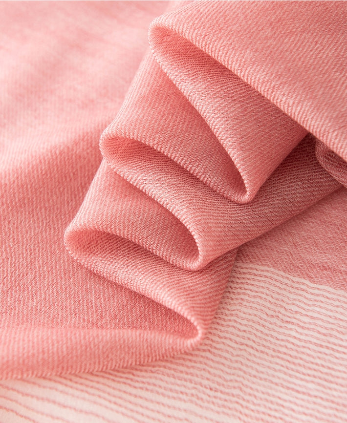 Soft Gradient Wool Scarf– 100% Fine Wool, Lightweight & Elegant - OESLO