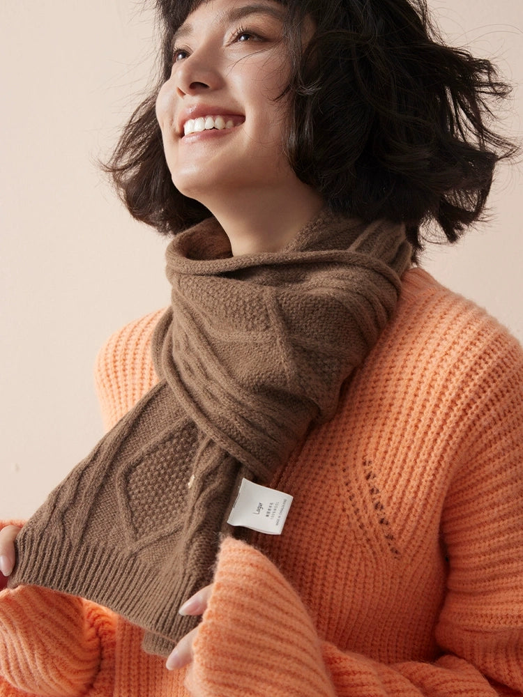 Wool Diamond Cable Knit Scarf – Vintage Texture & Timeless | Multiple Colors