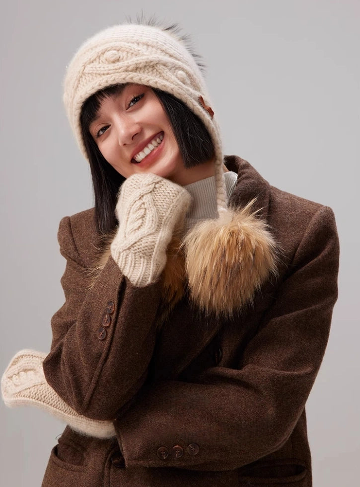 Cashmere Knit Hat with Ear Flaps – Vintage Beige & Taupe Brown OESLO