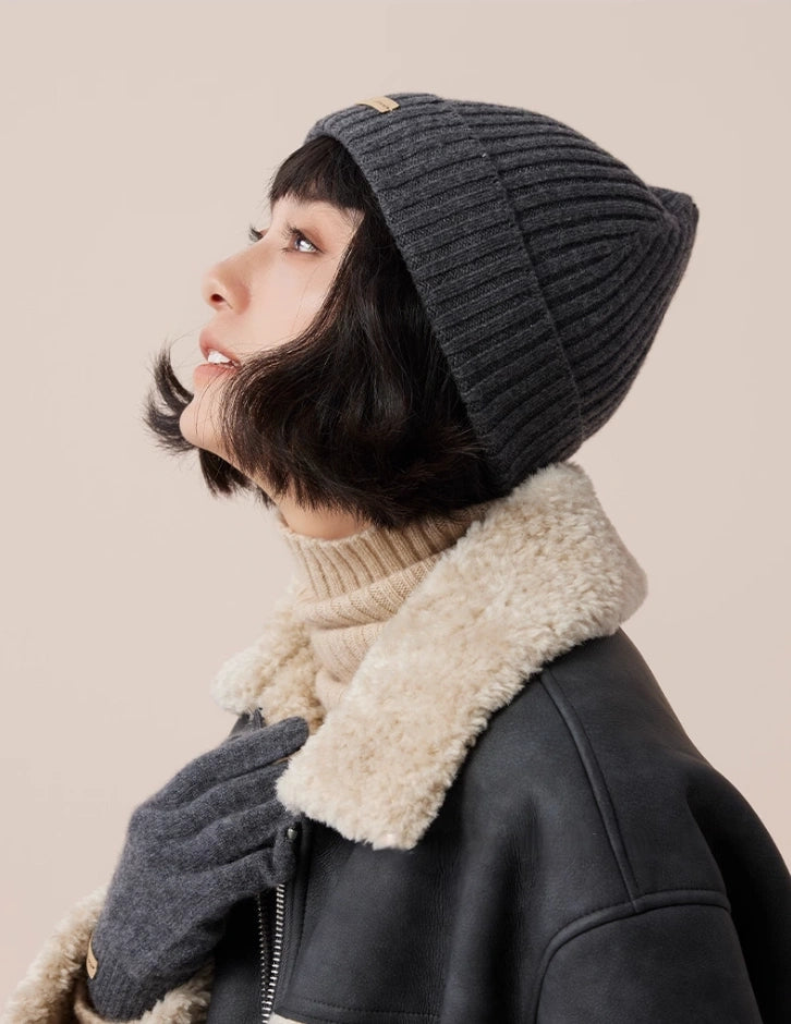 Unisex Cashmere Ribbed Beanie – Stylish & Versatile | Multiple Colors