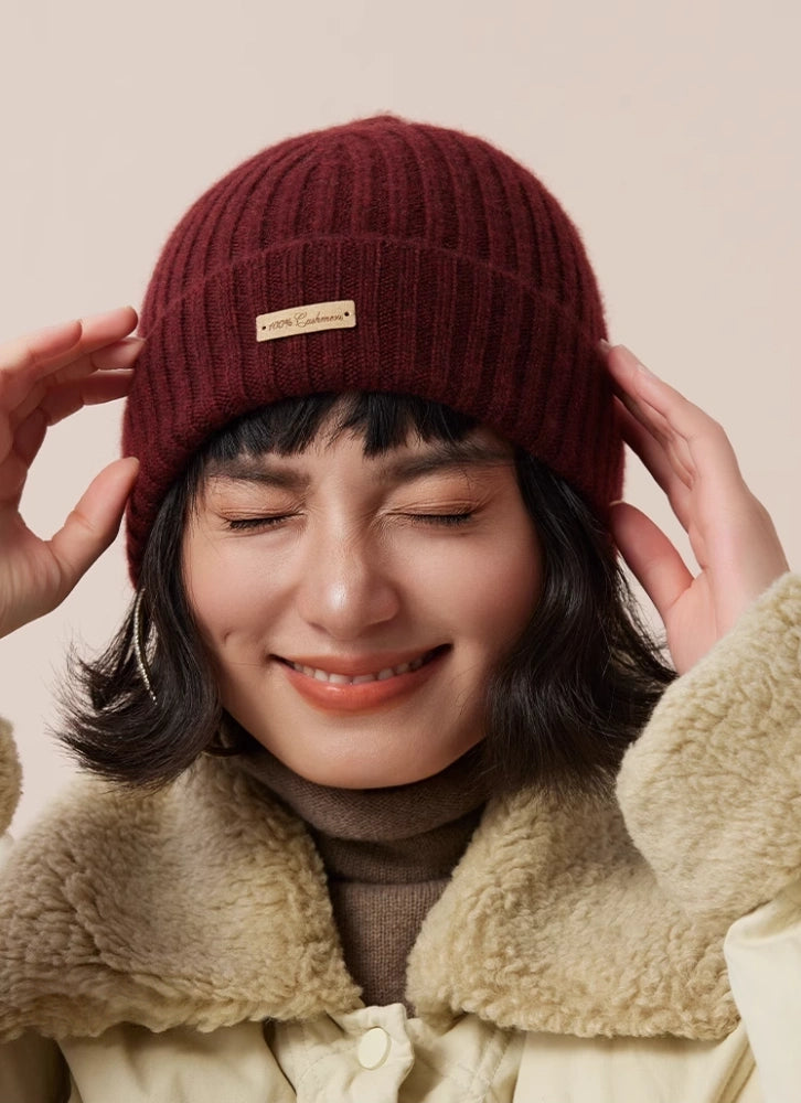 Unisex Cashmere Ribbed Beanie – Stylish & Versatile | Multiple Colors