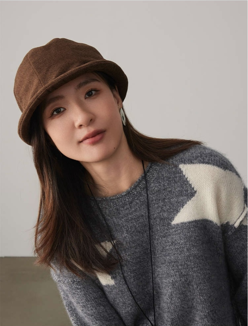 Corduroy Fuzzy Bucket Hat – Vintage Style Warm Cap for Women - OESLO
