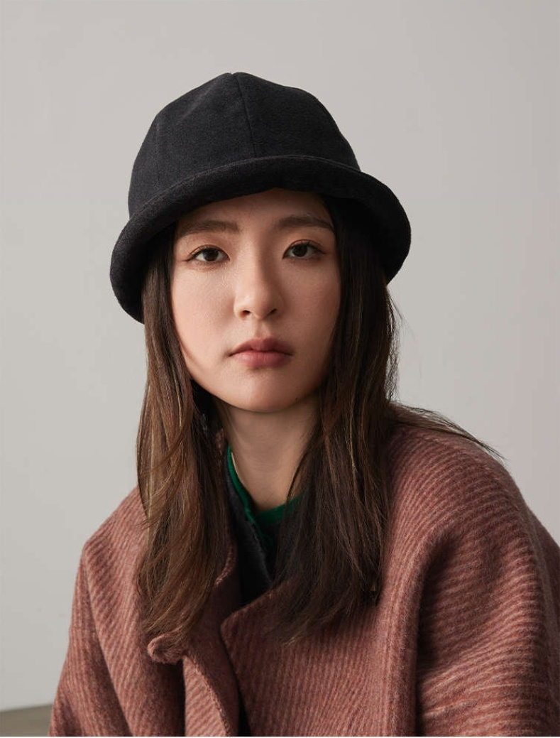 Corduroy Fuzzy Bucket Hat – Vintage Style Warm Cap for Women - OESLO