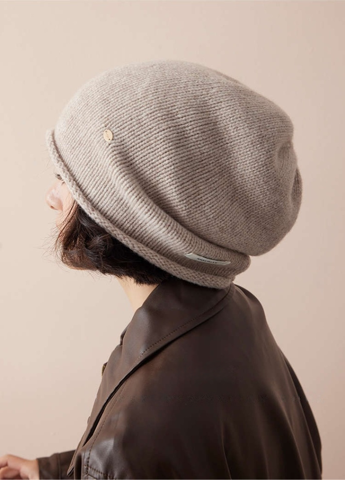 Cozy Knitted Hat  - 100% Wool Knit Hat | Multiple Colors - OESLO