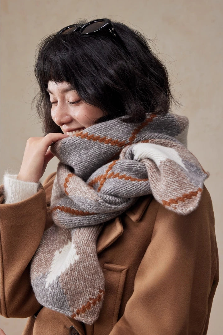 Geometric Wool Knit Scarf – 100% Wool Winter Classic for Men & Women