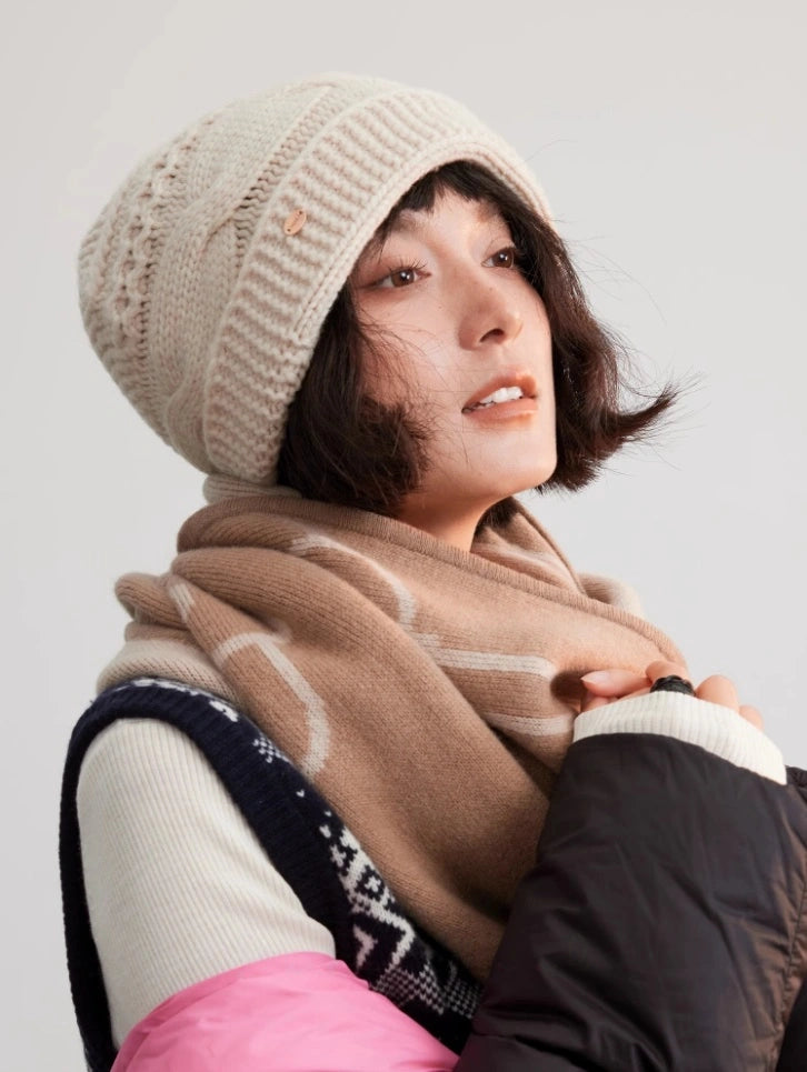 Wool Cable Knit Beanie – Timeless Vintage Warmth | Multiple Colors