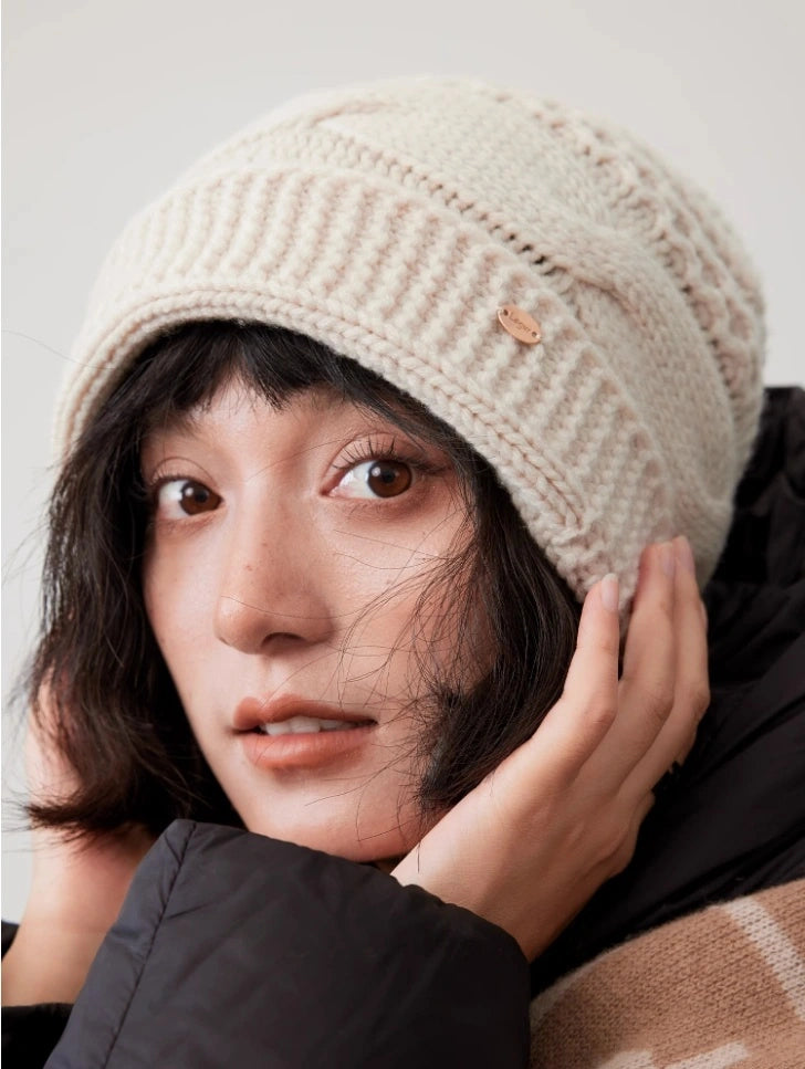 Wool Cable Knit Beanie – Timeless Vintage Warmth | Multiple Colors