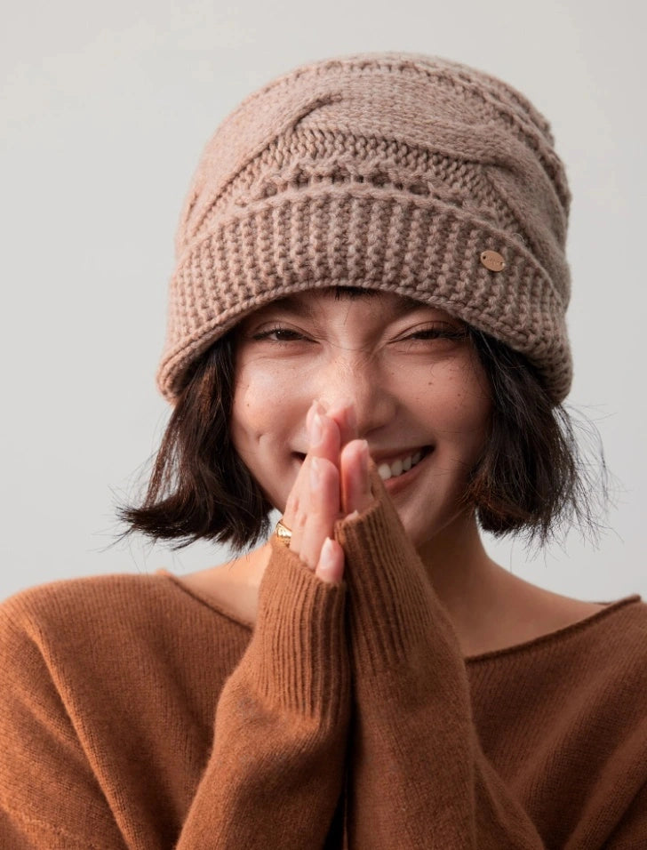 Wool Cable Knit Beanie – Timeless Vintage Warmth | Multiple Colors