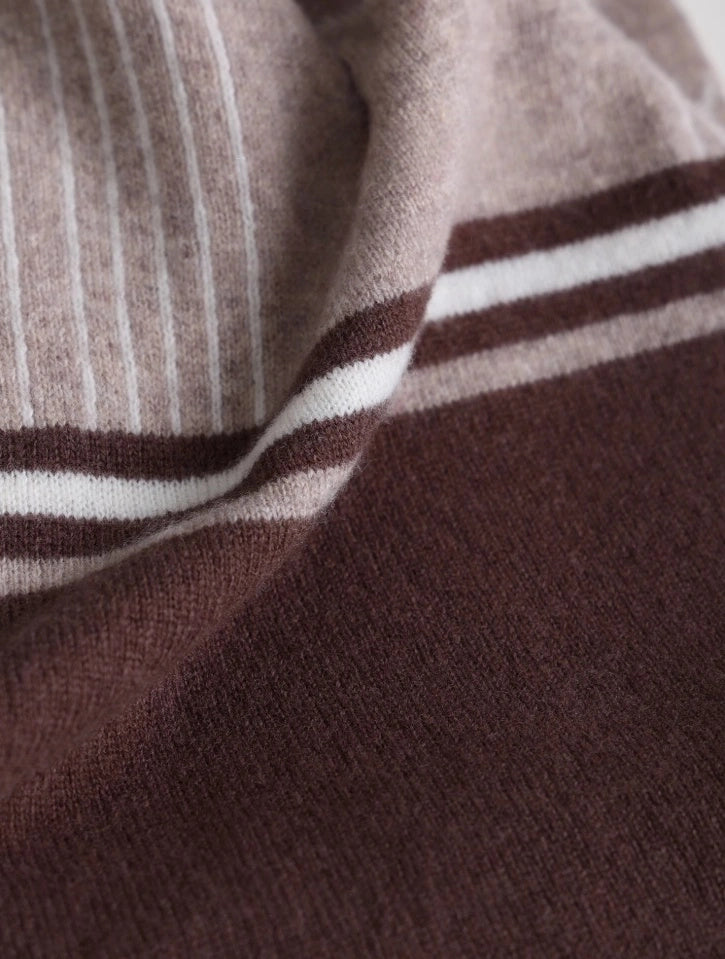 100% Wool Scarf with Chain Pattern — Oatmeal Coffee Elegance - OESLO