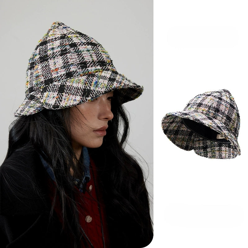 Women’s Tweed Cloche Hat for Winter – Black & White / Green Mélange