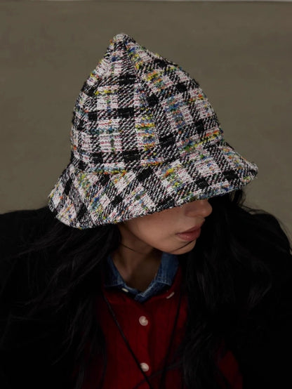 Women’s Tweed Cloche Hat for Winter – Black & White / Green Mélange
