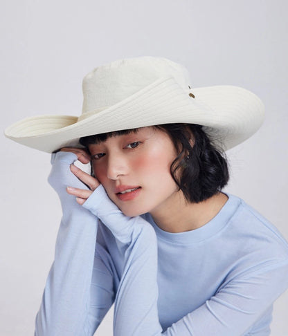 Foldable off white wide brim sun hat with UPF50+ protection and adjustable fit